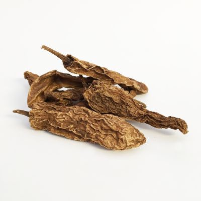 Whole dried Chipotle chilli